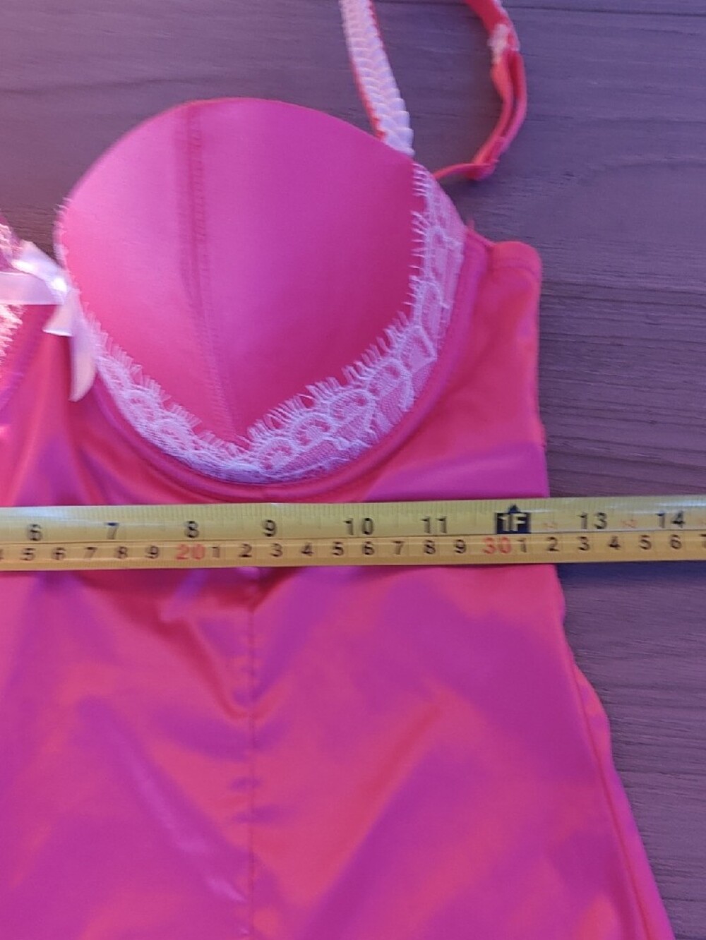 La Vie En Rose Hot Pink Satin Chemise with Cream Lace - Picture 5 of 8